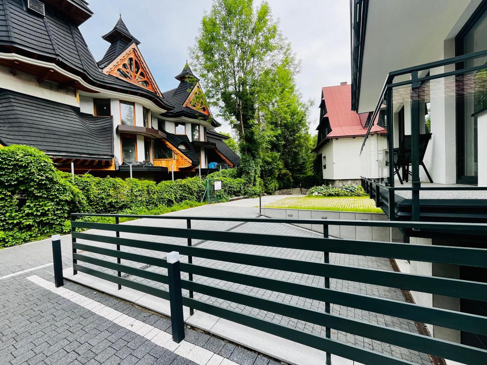 Apartamenty W Centrum Gorski Krysztal Zakopane Zewnętrze zdjęcie